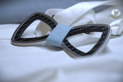 Detailaufnahme der Carbon-Struktur und Aluminium-Elemente der Bora Bora Fliege.